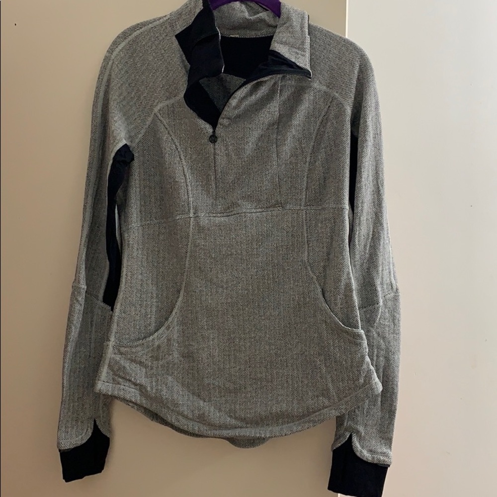 Lululemon Sweatshirt